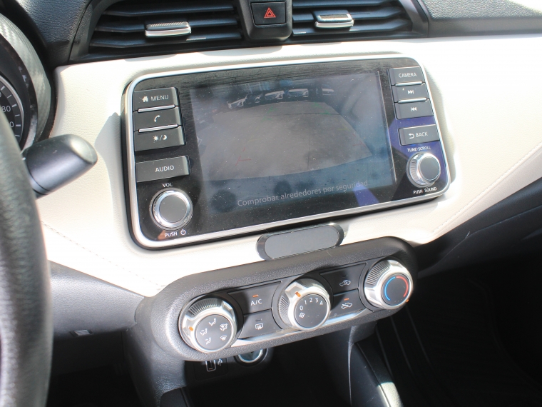 Nissan Versa 1.6  Advance  Mt 2023 Usado  Usado en Kovacs Usados