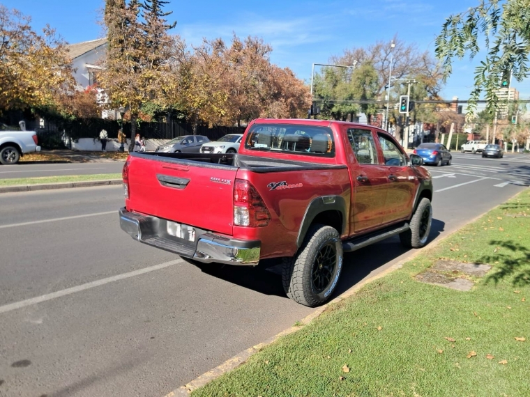 TOYOTA HILUX DX 4X4 2.4 - imagen 5