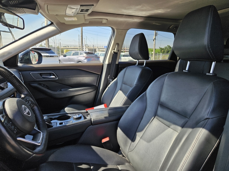 Nissan X-trail New Xtrail Dohc Aut 2.5 2023 Usado  Usado en Kovacs Usados