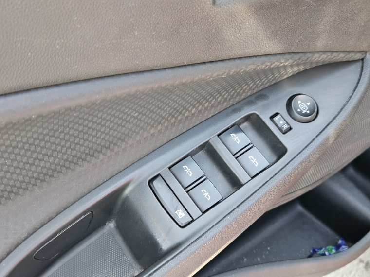 Chevrolet Onix 1.0 Sedan Ltz Mt 2024 Usado  Usado en Kovacs Usados