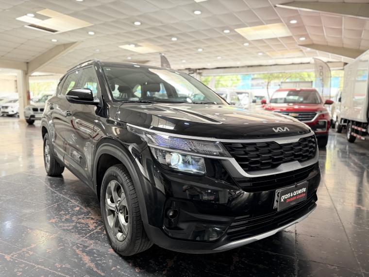 Kia Seltos Ex 1.6l Aut 2024  Usado en Grass & Arueste