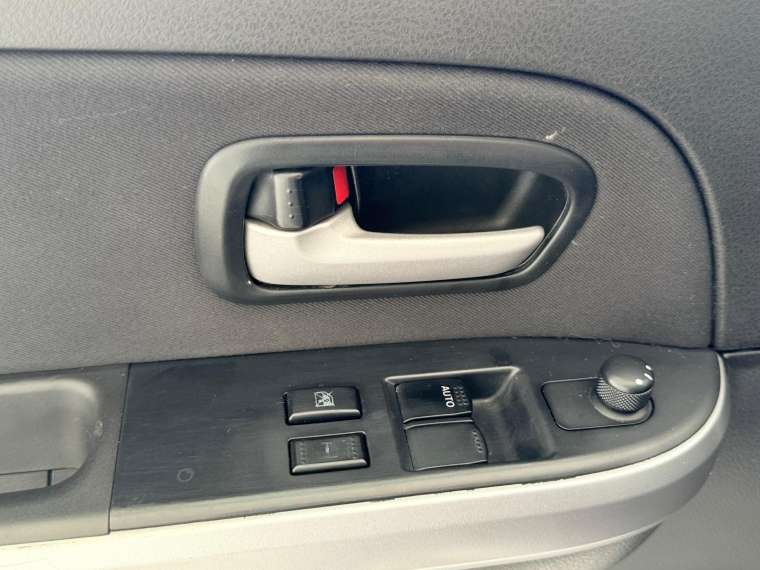 Suzuki Grand vitara Glx Sport 4x4 2.4 2013 Usado en Automotriz Olea Flaño