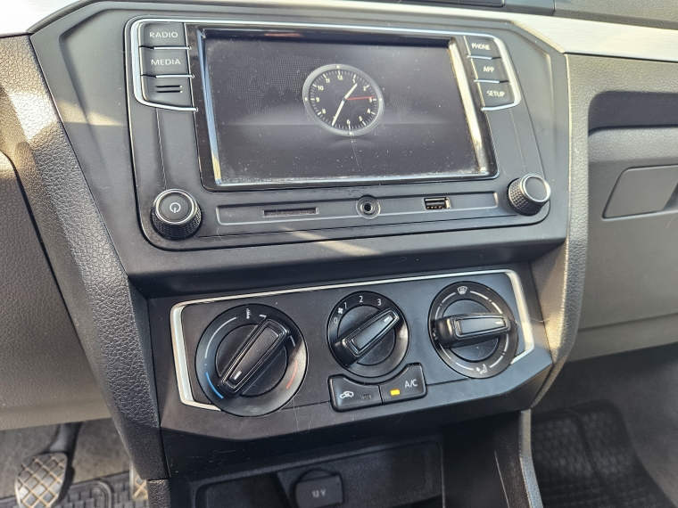 Volkswagen Voyage Highline 1.6 Mt 2022 Usado  Usado en Kovacs Usados