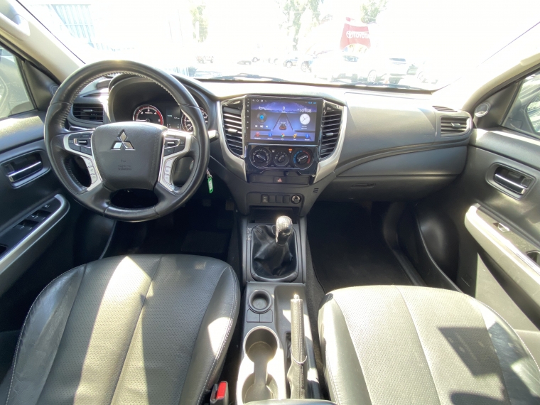 Mitsubishi L200 Katana Cr 2.4 2021 Usado  Usado en Kovacs Usados