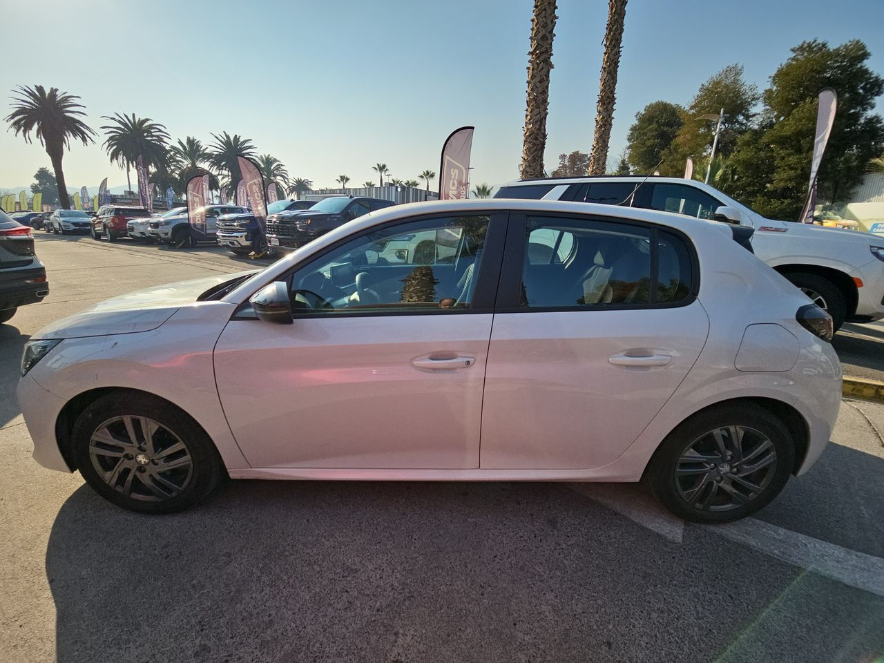 Peugeot 208 208 Puretech 75 1.2 2022 Usado en Usados de Primera - Sergio Escobar