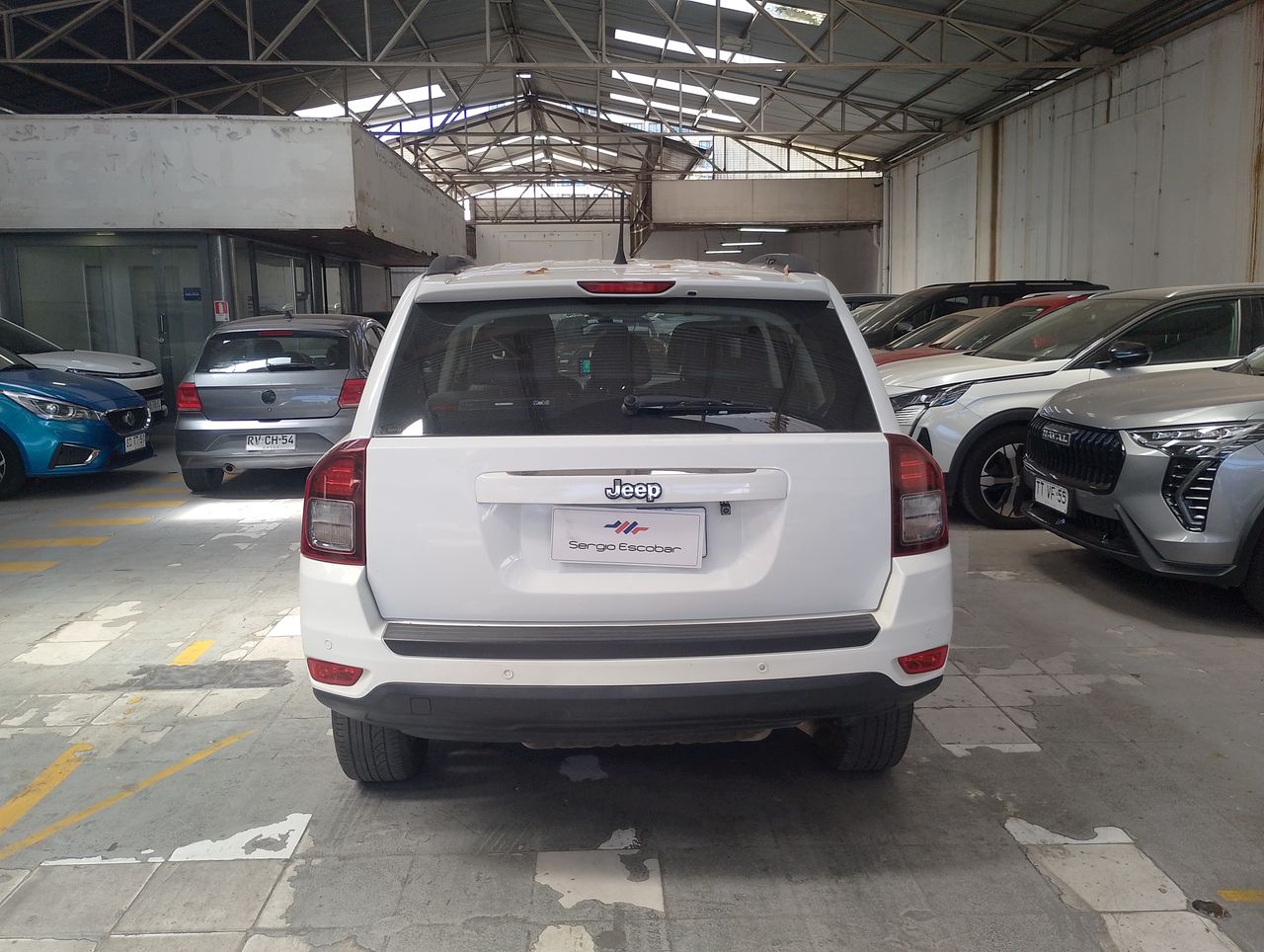 Jeep Compass Compass Sport 4x4 2.4 At 2014 Usado en Usados de Primera - Sergio Escobar