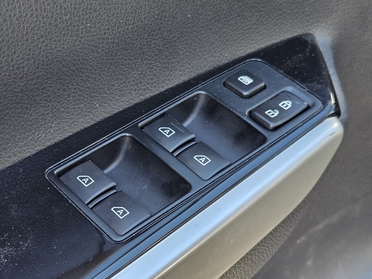 Mitsubishi Montero sport Montero Sport 4x4 3.0 Aut 2024 Usado en Rosselot Usados