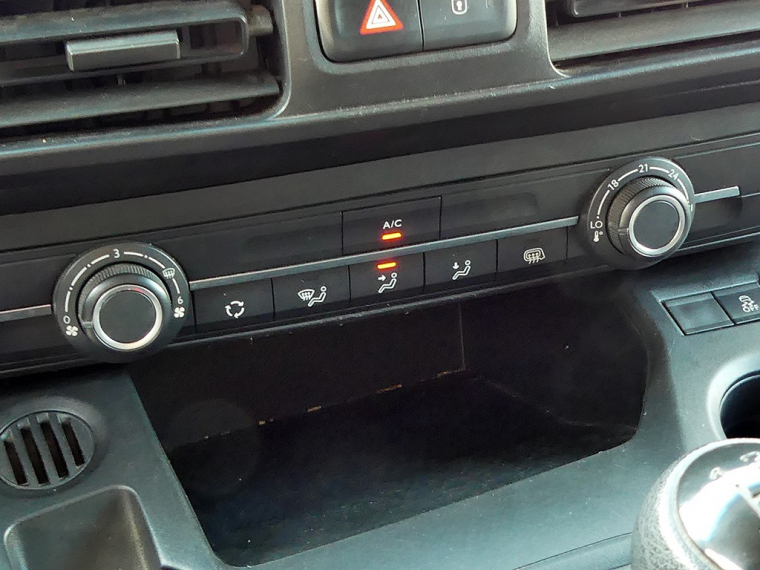 Opel Combo Hdi 92 L1 5p 1.6 2021 Usado Usado en Webautos.cl Opel Combo Hdi 92 L1 5p 1.6 2021 Usado Usado en Webautos.cl