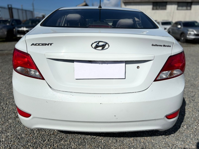 Hyundai Accent Rb 1.4 2019  Usado en Guillermo Morales Usados