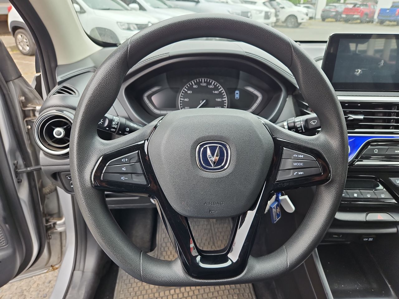 Changan Alsvin Alsvin 4x2 1.4 2023 Usado en Usados de Primera - Sergio Escobar