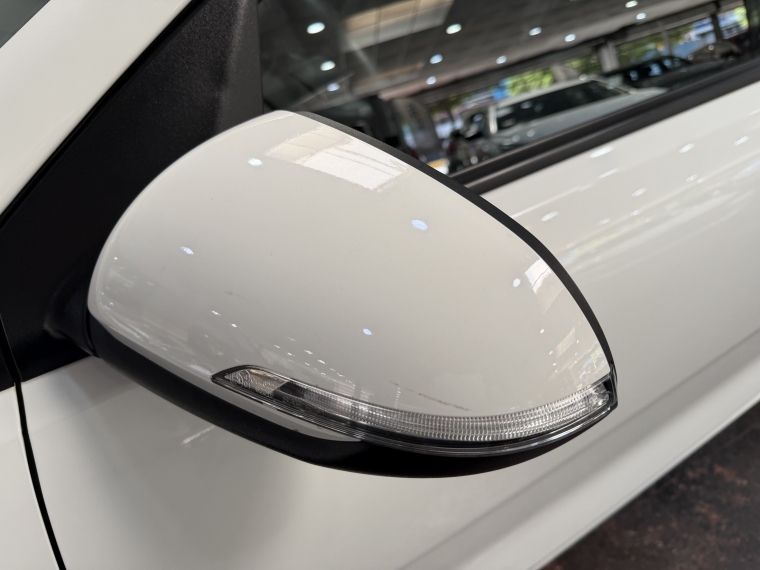 Kia Rio 4 Ex 1.4l 6mt Ci Full 2024  Usado en Grass & Arueste