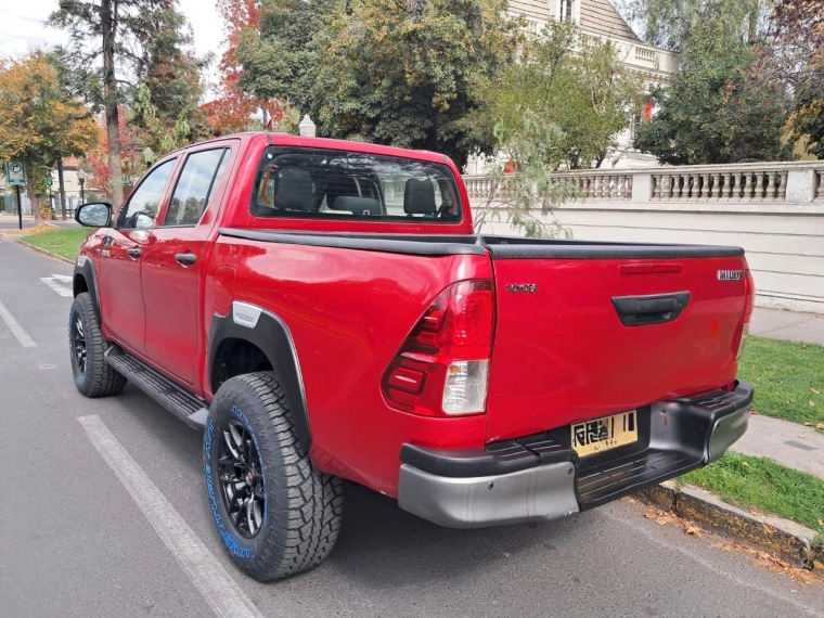 TOYOTA HILUX DX 4X4 2.4 - imagen 13