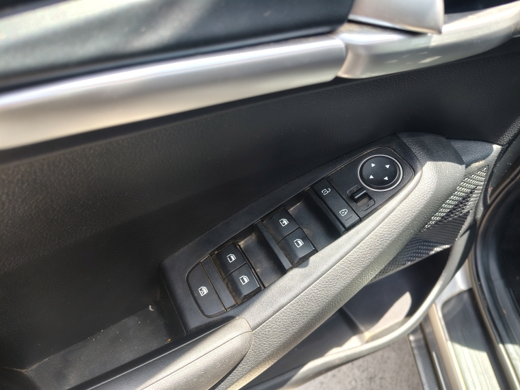 Kia Seltos Seltos Mpi 6mt 1.6 2023 Usado en Rosselot Usados