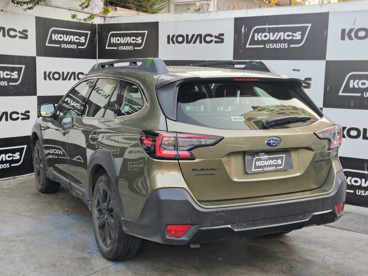 Subaru Outback Outback 2.5 Field Edition  4x4 2022 Usado  Usado en Kovacs Usados