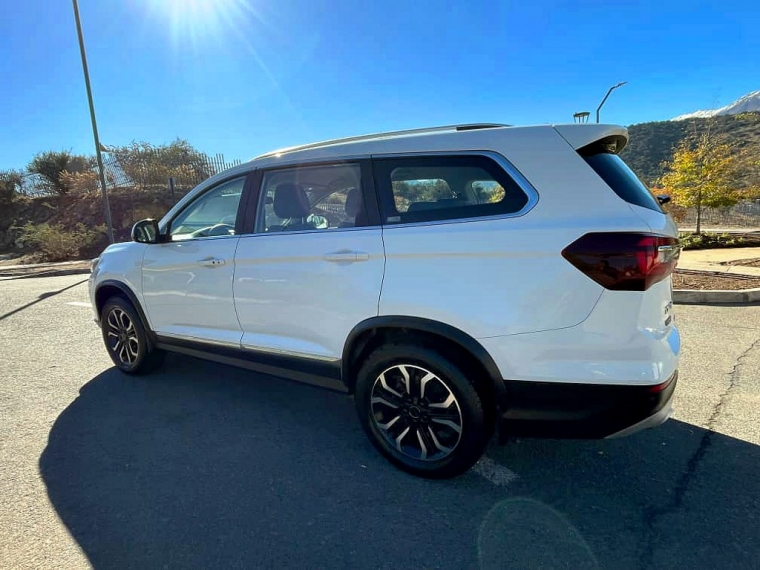 Dongfeng T5 Lux 1.8 Mt 2024  Usado en Automarket Chile