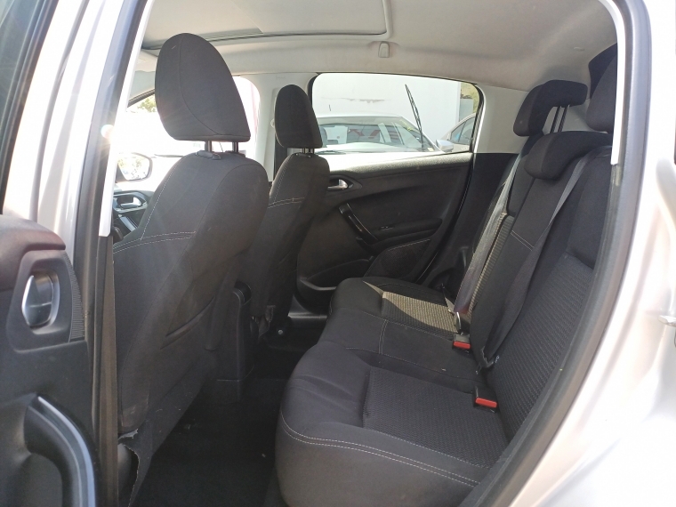 Peugeot 208 208 Blue Hdi 100 4x2 1.5 2019 Usado en Rosselot Usados