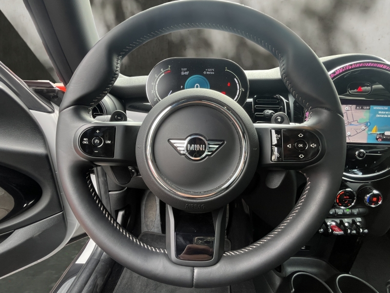 Mini Cooper S Hb 3p 2.0 Aut 2024 Usado  Usado en BMW Premium Selection