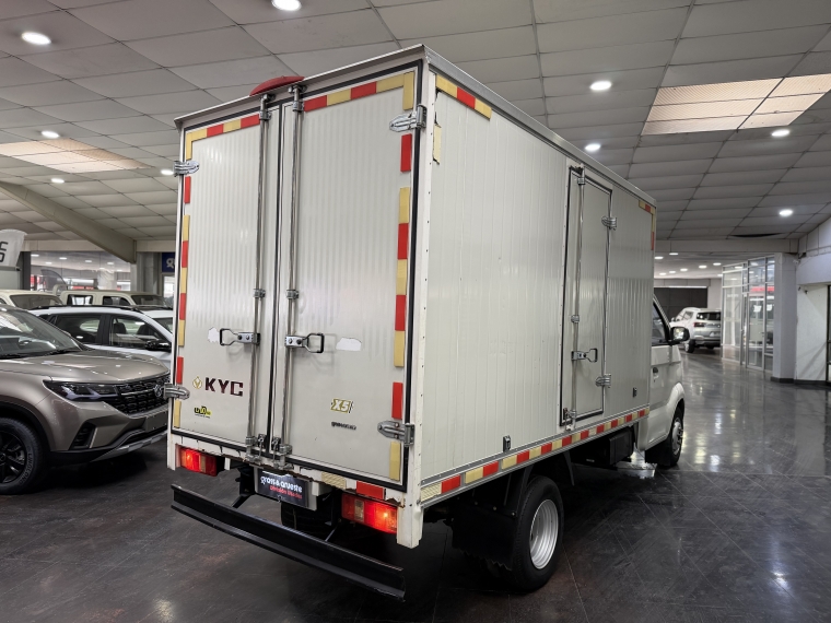 Kyc X5 Cargo Box 1.5l 5mt Ac 2022  Usado en Grass & Arueste