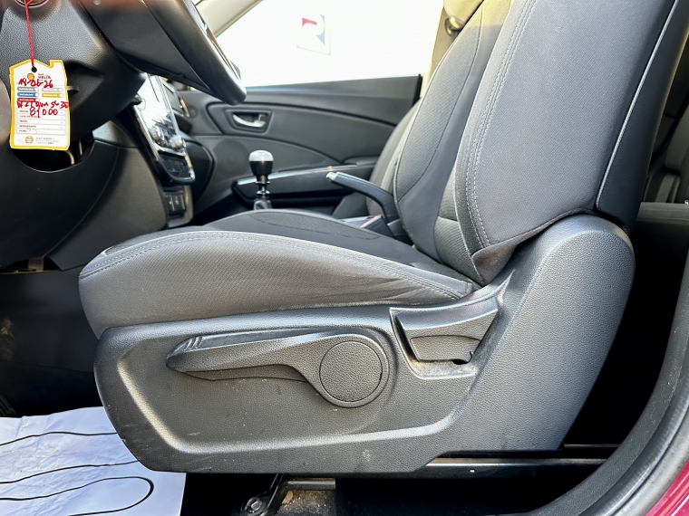 Ssangyong Tivoli Tivoli Gas 4x2 1.6 Mt - Tx1011 Euro Vi 2023 Usado en Rosselot Usados