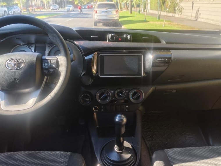 Toyota Hilux Vehiculo Blindado Dx 4x4 2.4  2024  Usado en Autos