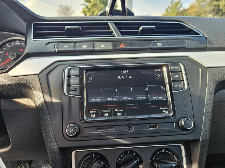 Volkswagen Voyage Highline 1.6 Mt 2022 Usado  Usado en Kovacs Usados