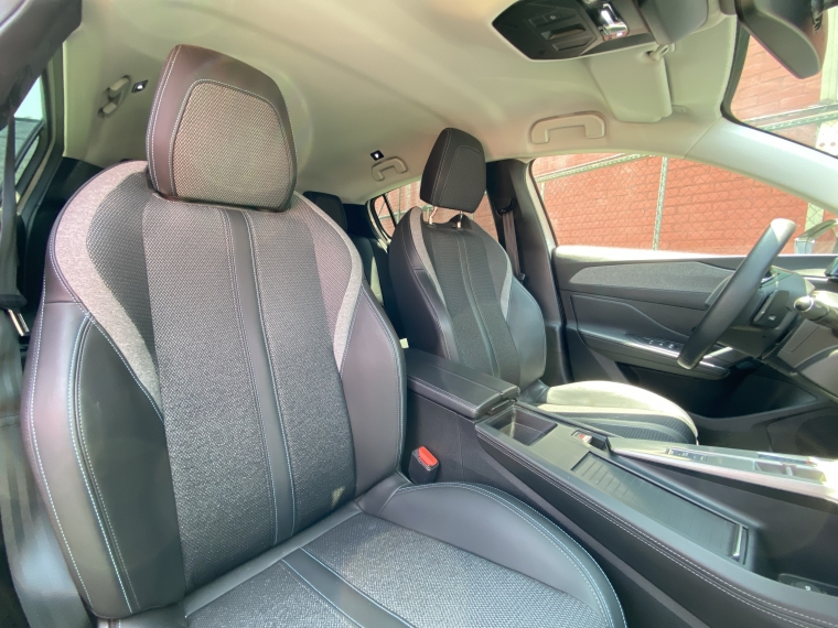 Peugeot 308 308 Bluehdi 1.5 Aut 2023 Usado en Rosselot Usados