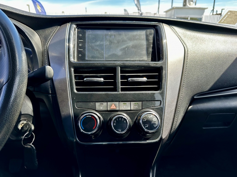 Toyota Yaris 1.5 Sedan Gli E Mt 2023 Usado  Usado en Kovacs Usados