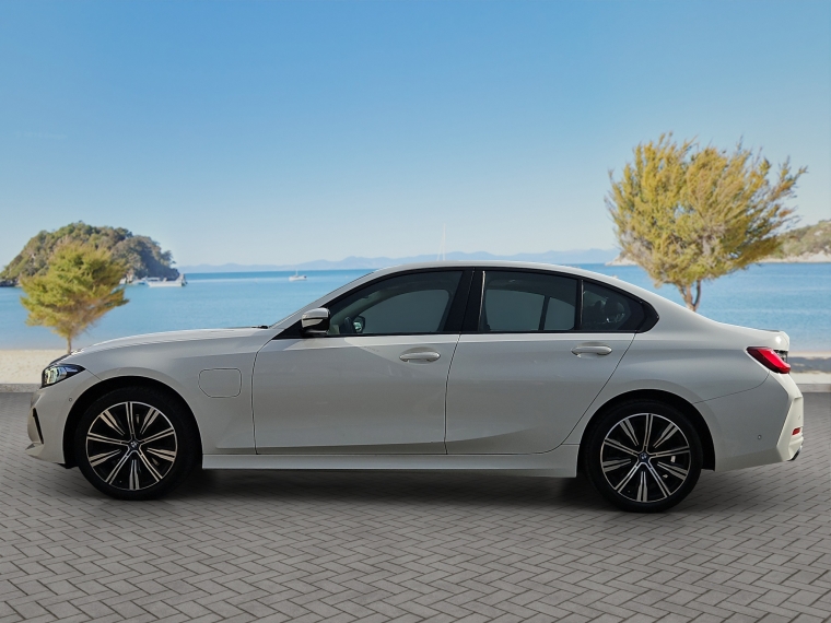 Bmw 330 E Sedan 2.0 Aut 2024 Usado  Usado en BMW Premium Selection