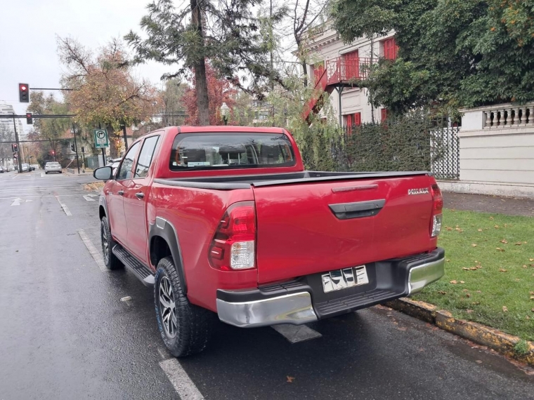 TOYOTA HILUX DX 4X2 2.4 - imagen 12