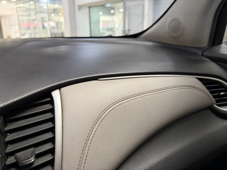 Chevrolet Tracker Lt 1.8l 5mt Ac 2017  Usado en Grass & Arueste