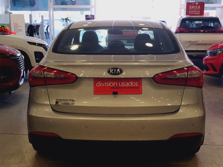Kia Cerato New Cerato Sx At 1.6 Ac Dab Abs Euro V - 1533 2015 Usado en Rosselot Usados