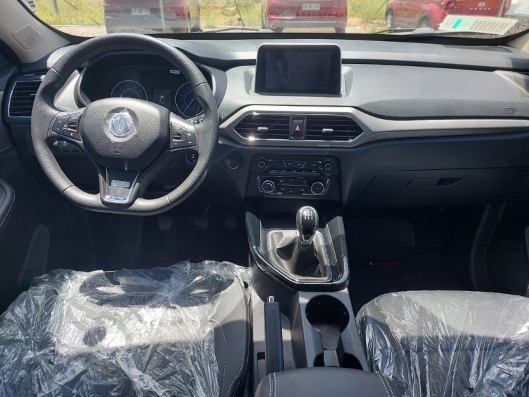 Dfsk 560 Suv  4x2 1.8 Con Solo 221km 2025 Usado  Usado en Webautos.cl