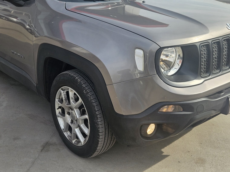 Jeep Renegade Renegade Sport 1.8 2023 Usado en Rosselot Usados