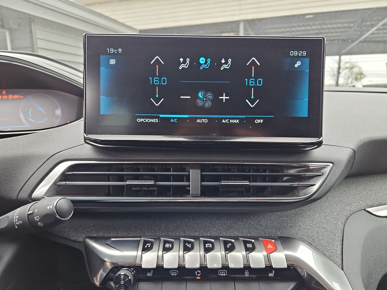 Peugeot 3008 3008 Thp 165hp 1.6 Aut 2022 Usado en Usados de Primera - Sergio Escobar