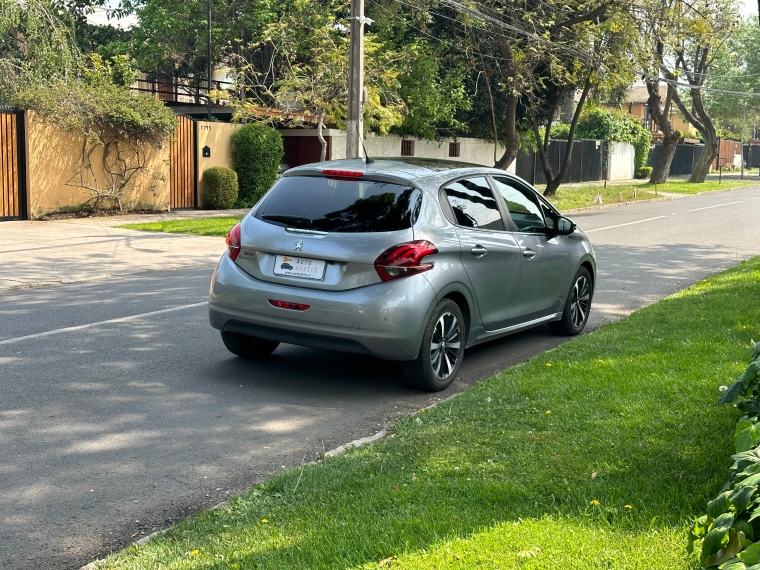 Peugeot 208 Signature 1.2 2020 Usado en Autoadvice Autos Usados