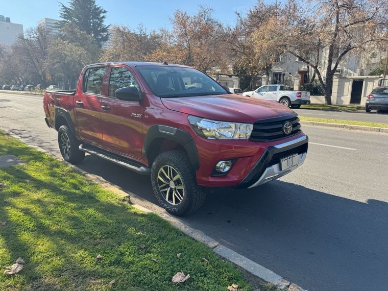TOYOTA HILUX DX 4X2 2.4 - imagen 2