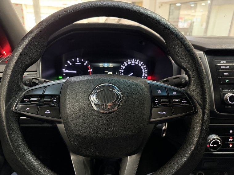 Ssangyong Grand musso Glx 2.2l 6mt 4x2 2022  Usado en Grass & Arueste