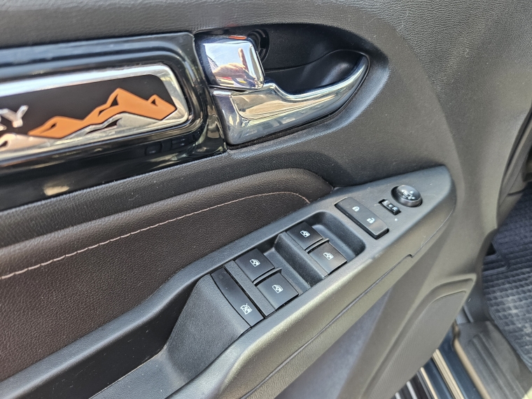 Chevrolet Colorado Dcab 4x4 2.8 At 2022 Usado  Usado en Kovacs Usados