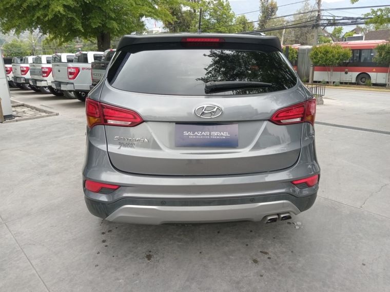 Hyundai Santa fe 2.4 At 5p 2017 Usado Usado en Webautos.cl Hyundai Santa fe 2.4 At 5p 2017 Usado Usado en Webautos.cl
