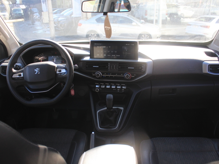 Peugeot Landtrek Landtrek Active Hdi 150 4x2 2023 Usado en Rosselot Usados