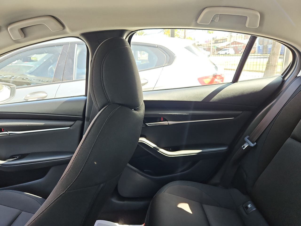 Mazda 3 3 Sedan 2.0 2023 Usado Usado en Webautos.cl Mazda 3 3 Sedan 2.0 2023 Usado Usado en Webautos.cl