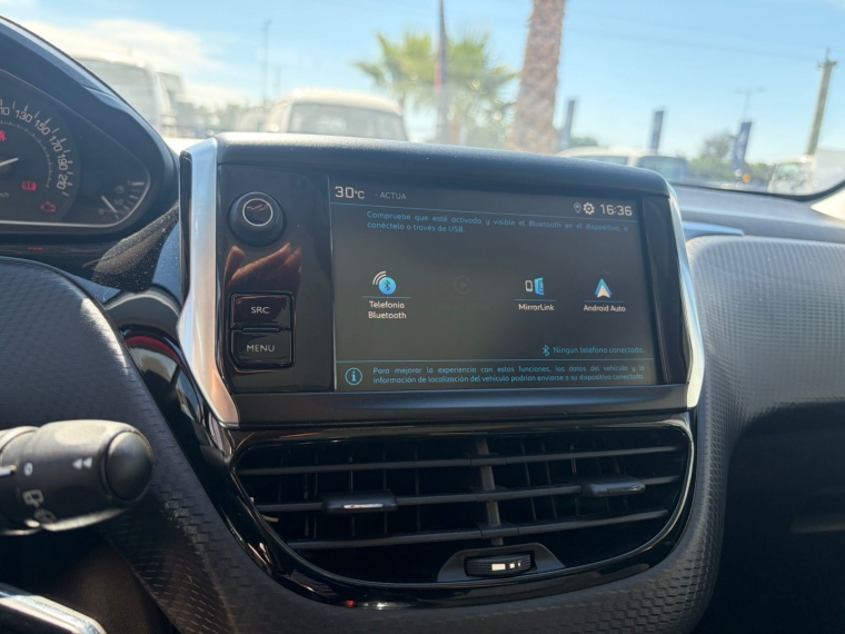 Peugeot 208 Diesel Signature 2021 Usado  Usado en Webautos.cl