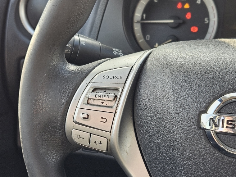 Nissan Np300 Dcab Xe 2.3 2018 Usado  Usado en Autoselect Usados