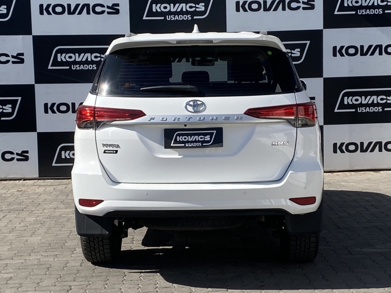 Toyota Fortuner Fortuner 4x2 2.7 Aut 2023 Usado  Usado en Kovacs Usados