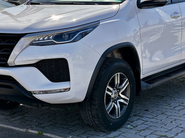Toyota Fortuner 2.7 Sr5 At 2022 Usado  Usado en Kovacs Usados