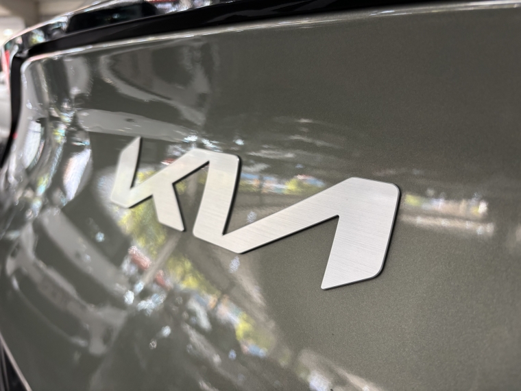 Kia Sportage Ex 2.0l Gsl 6at 2wd 2025  Usado en Grass & Arueste