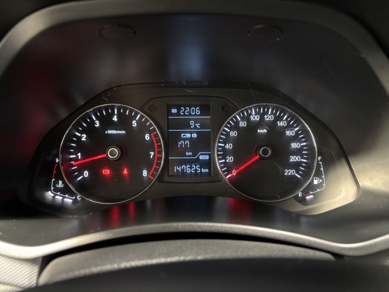 Faw R7 Basic 1.6l 5mt Ac  2020  Usado en Grass & Arueste