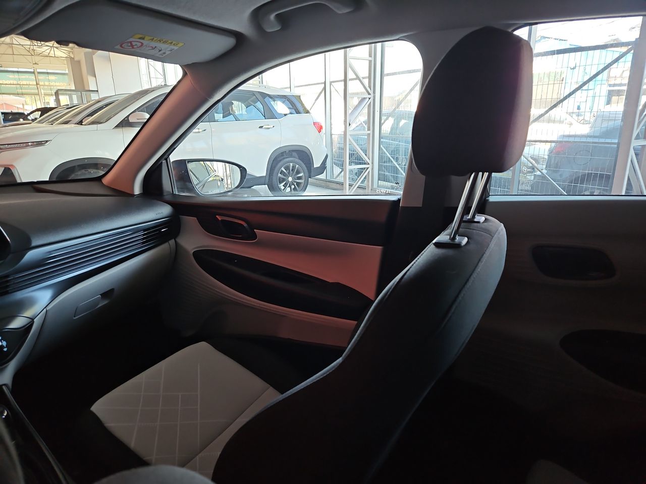 Hyundai I-20 I20 B13 Mpi 1.4 Aut 2024 Usado en Usados de Primera - Sergio Escobar