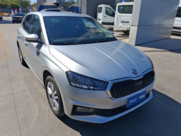 Skoda Fabia Fabia 1.0 Ambiente Hb Mt 5p 2022 Usado  Usado en Webautos.cl