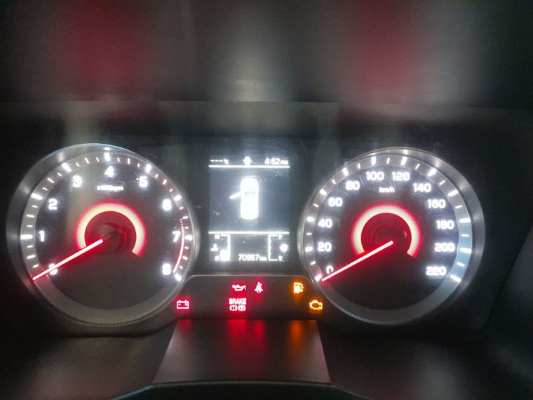 Ssangyong Tivoli 1.6 Glx Tx1011 4x2 Mt 5p 2021 Usado  Usado en Webautos.cl